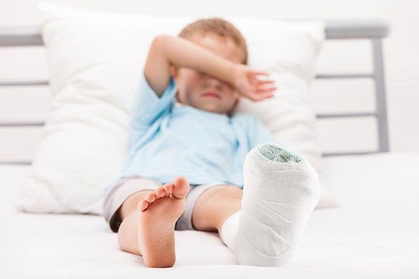 درمان شکستگی استخوان در کودکان
