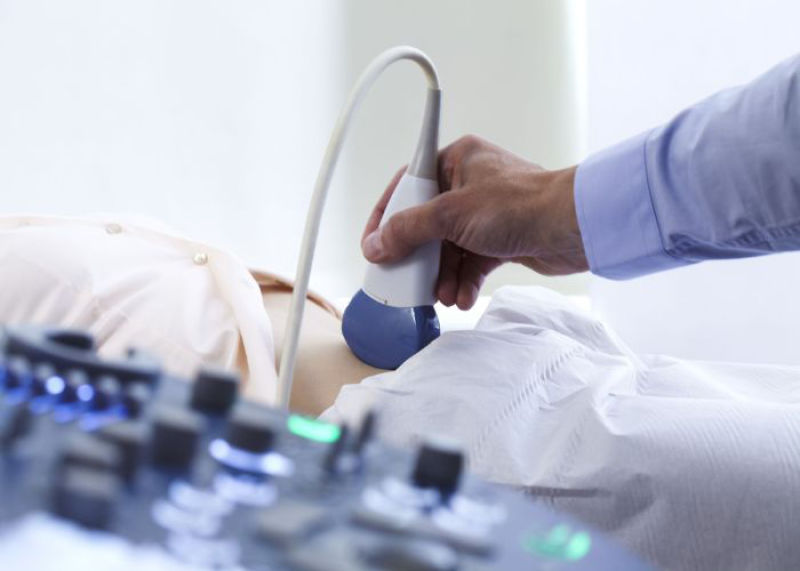  سونوگرافی لگن در بارداری چگونه انجام می‌شود؟
