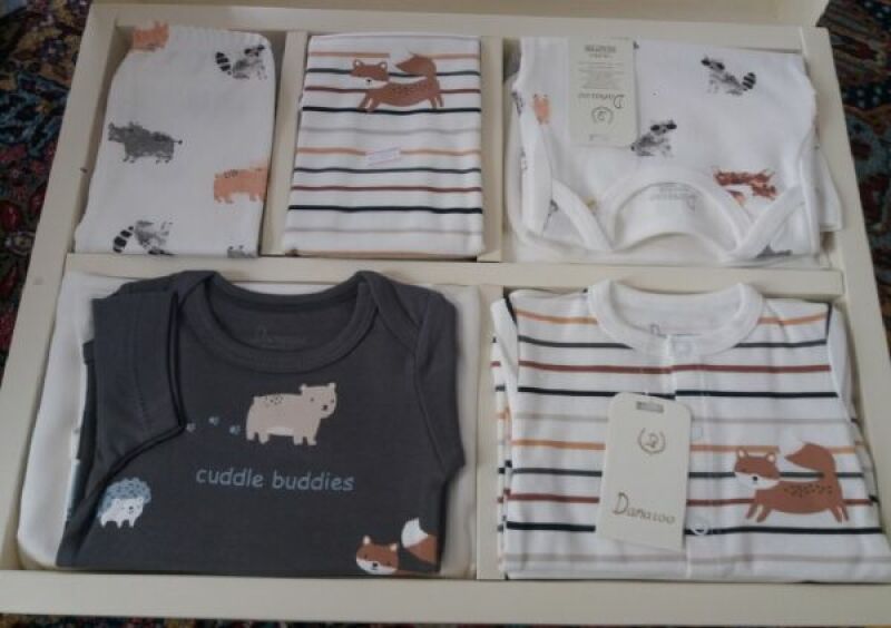 لیست لباس‌های سه ماهگی اول نوزاد