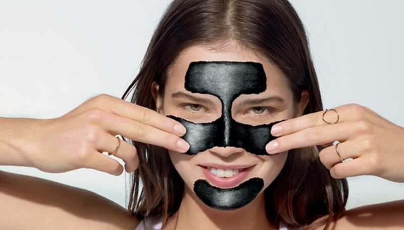 ماسک زغال فعال برای پوست خشک