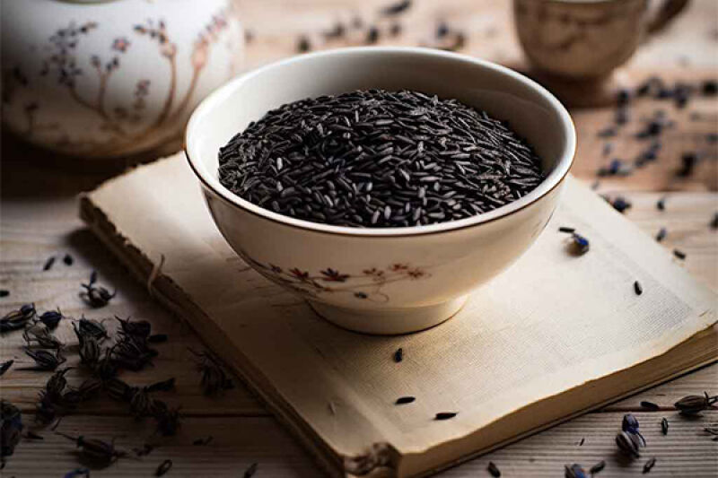 جویدن سیاه دانه صبح ناشتا