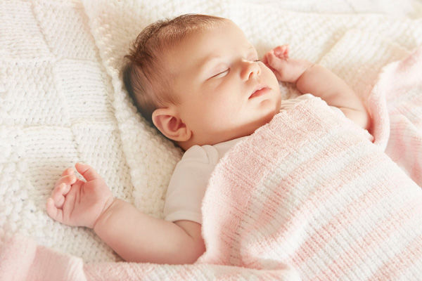 درجه حرارت مناسب اتاق برای خوابیدن نوزاد