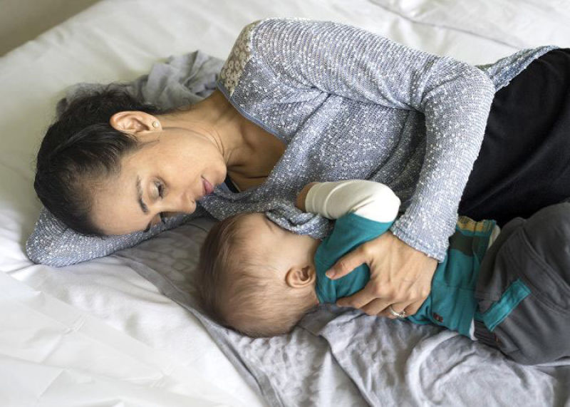 مضرات شیر مادر بعد از دو سالگی