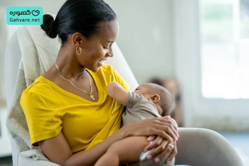 تغذیه نوزاد چهار ماهه