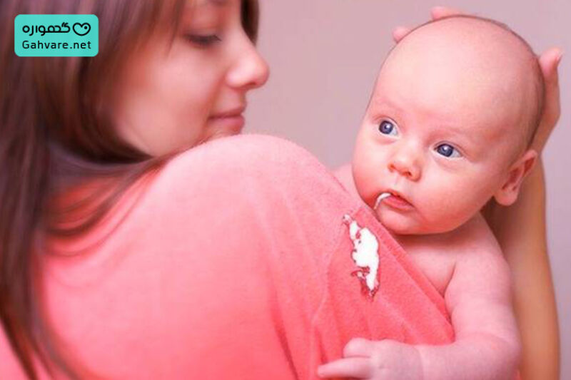 دلایل استفراغ نوزاد