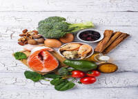 برای کم خونی چی بخوریم